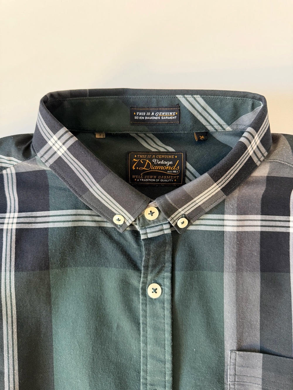 7 Diamonds Men's Dark Green and Gray Plaid Check Tartan Button-Down Shirt M